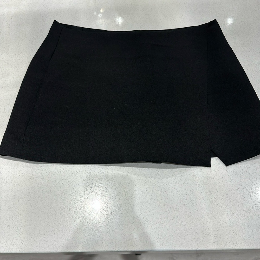 Zara Elegant Black Skirt